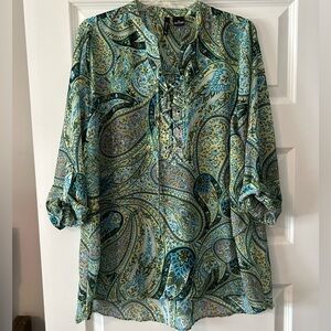 New Directions Green 3/4 Sleeve Graphic Blouse